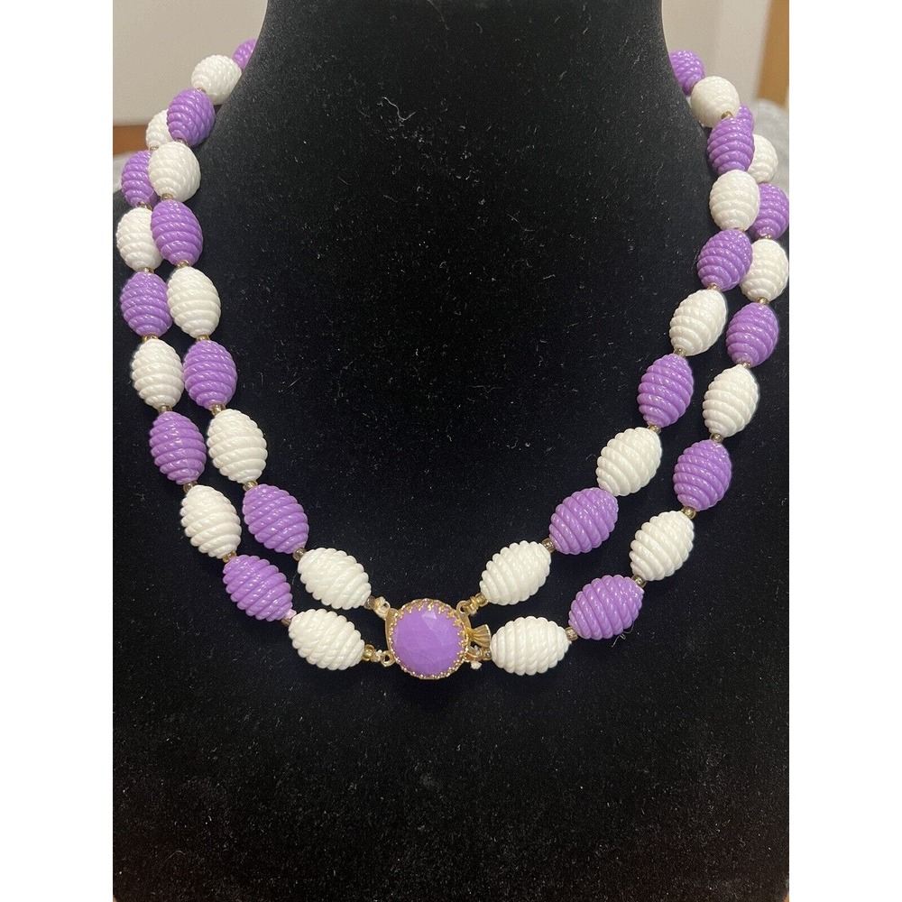 Vtg Purple And White Textured Plastic Double/Two Strand Necklace